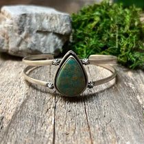 Handmade Turquoise & Sterling Teardrop Bracelet