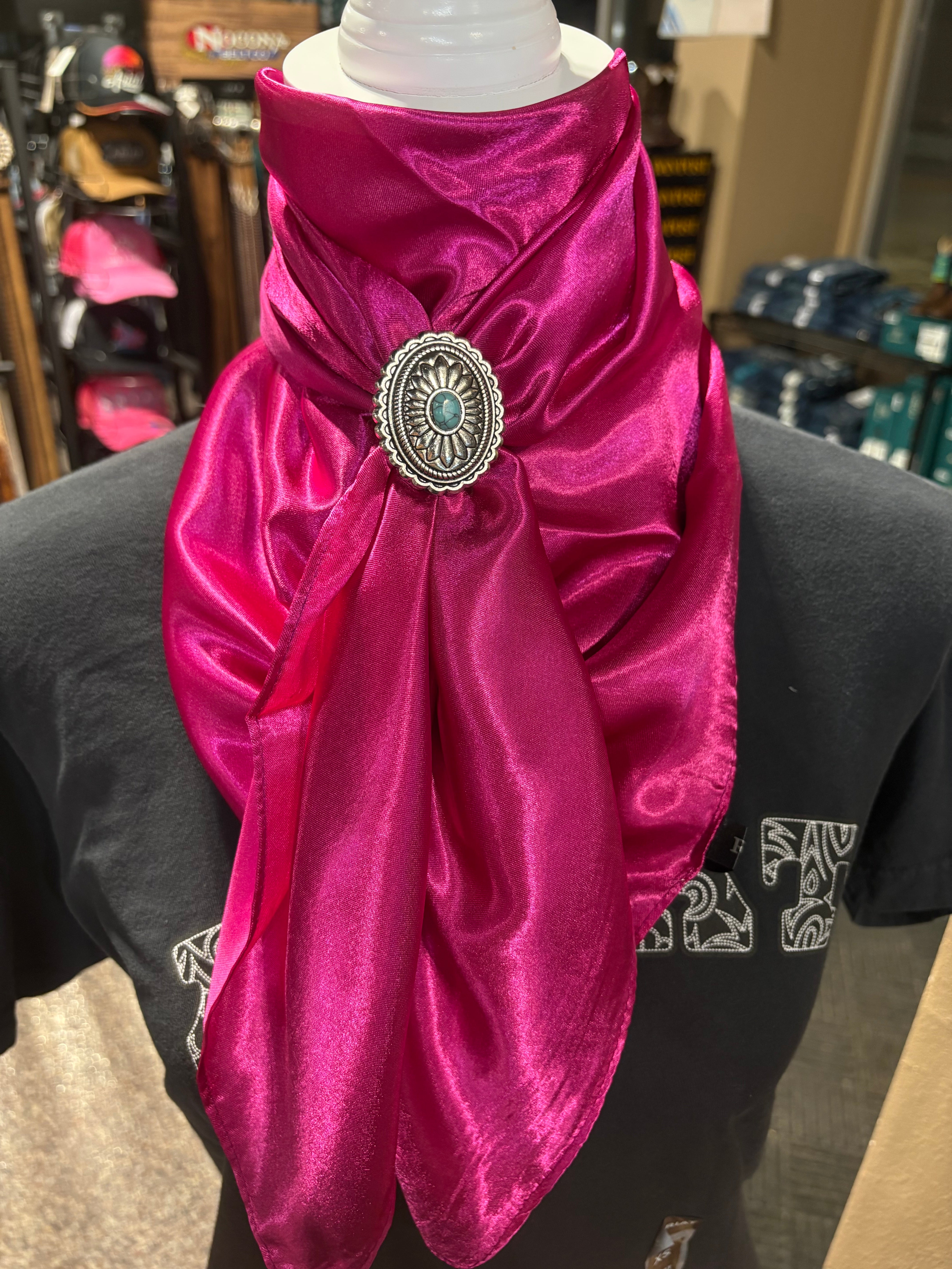 35x35 Solid Fuchsia Wild Rag