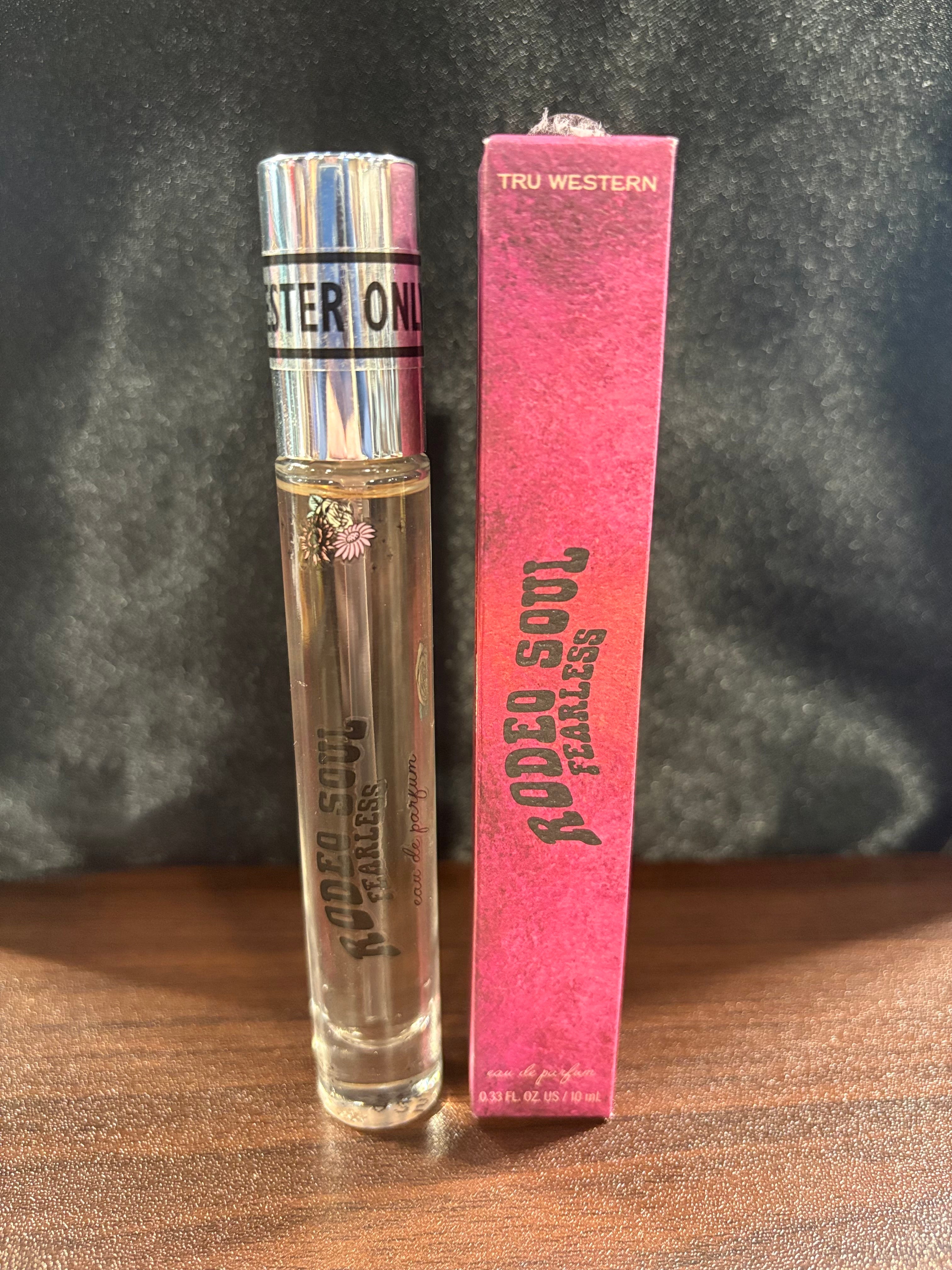 Tru Western- purse spray