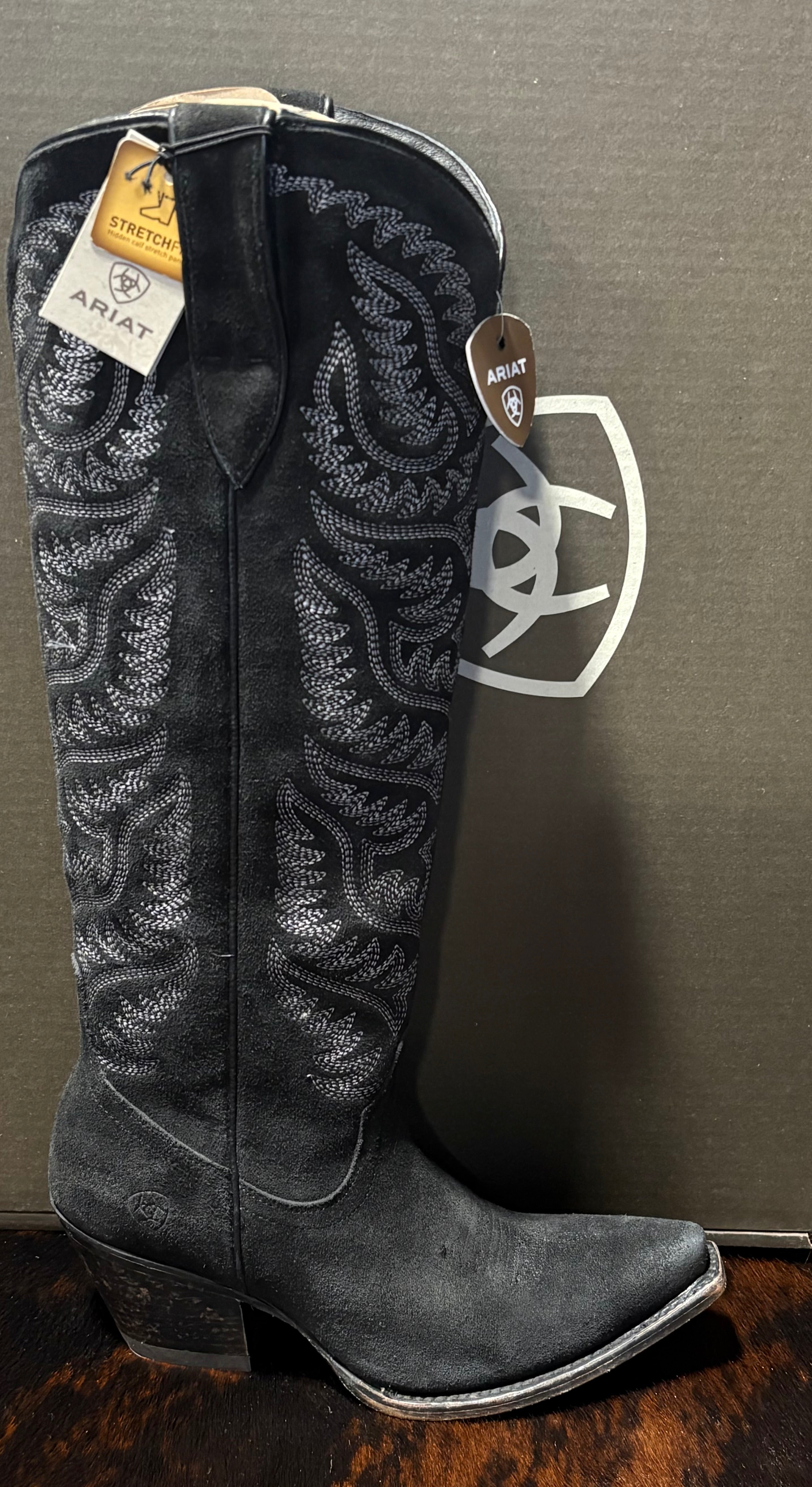 Ariat WMS Laramie X Toe Western Boot DISTRESSED BLACK SUEDE