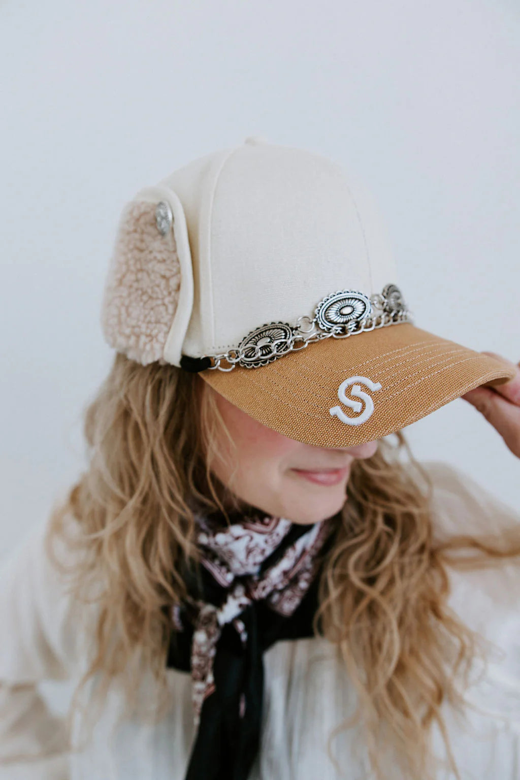 Prairie pearl trapper hat